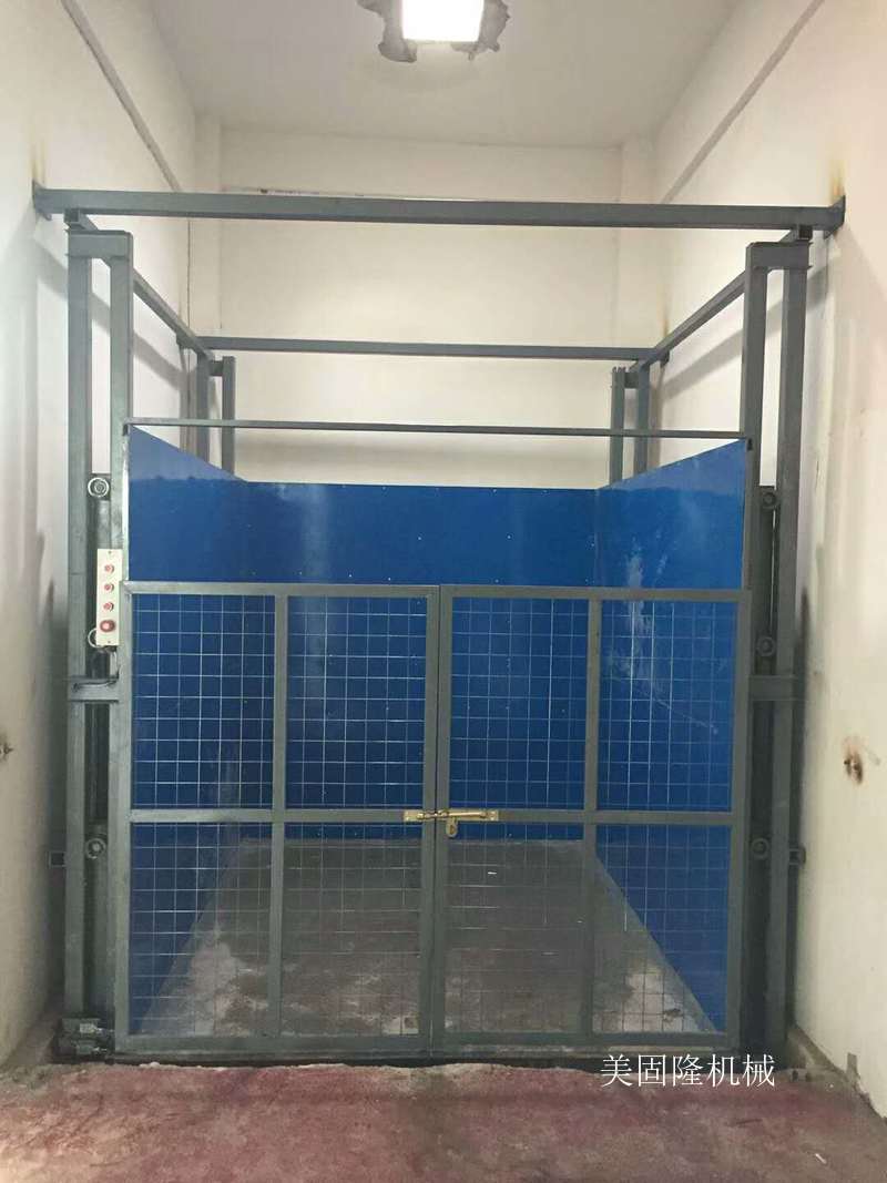 鞍山导轨式升降货梯价格